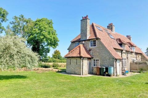 2, The Cottages Cartoft, Kirkbymoorside, York, YO62 6NU