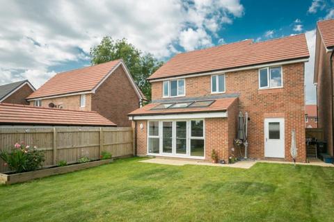 4 bedroom detached house for sale, Windmill Avenue, Kirkbymoorside, York