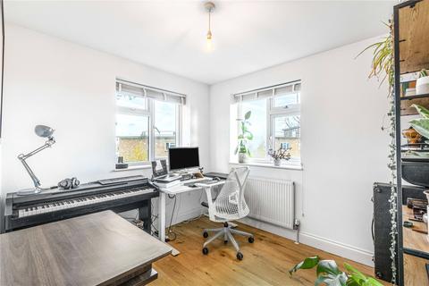 2 bedroom apartment to rent, Vicars Hill, Brockley, SE13
