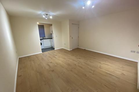 2 bedroom flat for sale, Symphony Close, Edgware, HA8