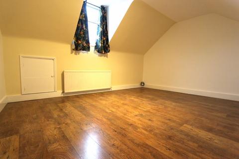 undefined, High Road, Wood Green N22