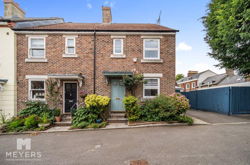 Princes Street, Dorchester 3 bed terraced house for sale £425,000