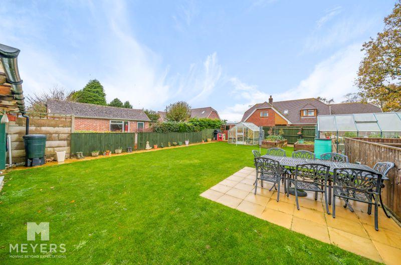 Dick O' Th' Banks Road, Crossways, DT2 4 bed bungalow for sale £500,000