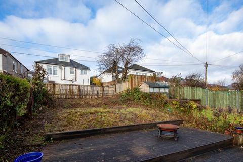 20 Moray Drive, Clarkston, Glasgow, G76 8NW
