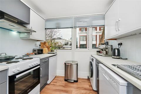 50 Walham Green Court, London, SW6 2DE