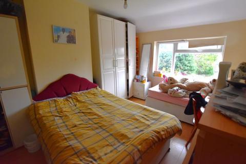 2 bedroom maisonette for sale, Priory Way, North Harrow