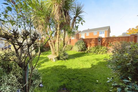 39 Alyndale Road, Saltney, Chester, CH4 8UG
