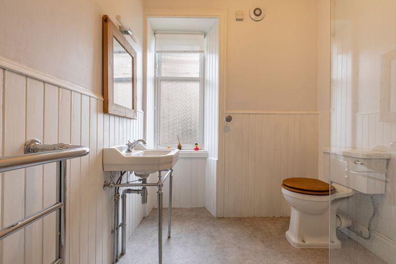 Family Shower Room