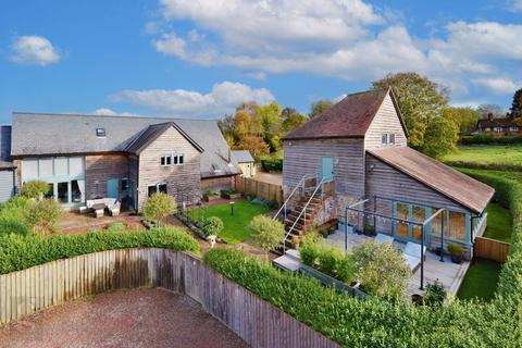 7 bedroom barn conversion for sale - Weston, Pembridge, Herefordshire, HR6 9JE