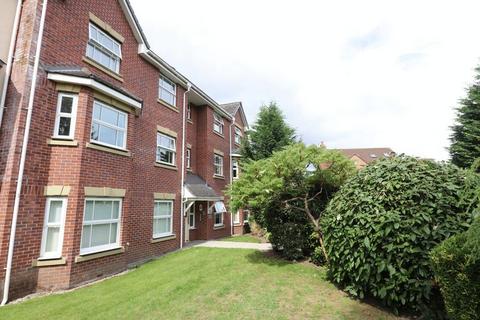 2 bedroom apartment to rent, Maryport Drive, Timperley, WA15