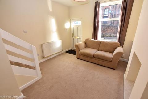 2 bedroom terraced house to rent, Blackshaw Street, Macclesfield, SK11