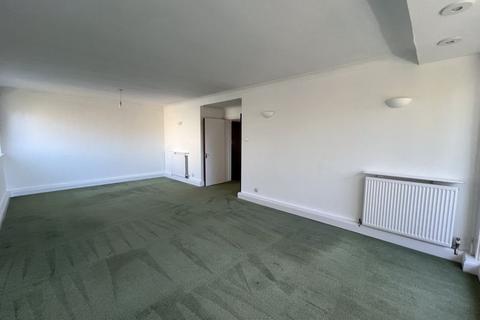 3 bedroom apartment to rent - Coniston Court Stonegrove, Edgware