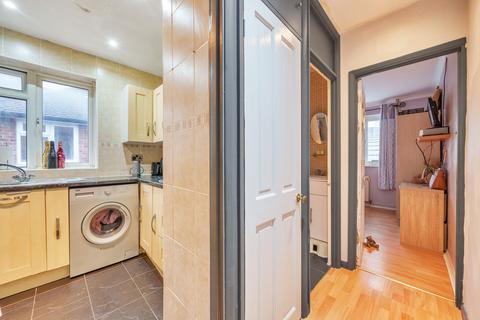 20 Welbeck Close, Epsom, KT17 2BJ