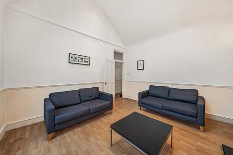 29 Bavent Road, London, SE5 9RY