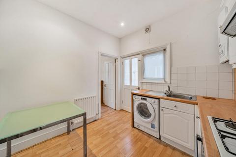 29 Bavent Road, London, SE5 9RY