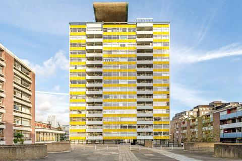 1 bedroom flat for sale, Golden Lane Estate, Barbican