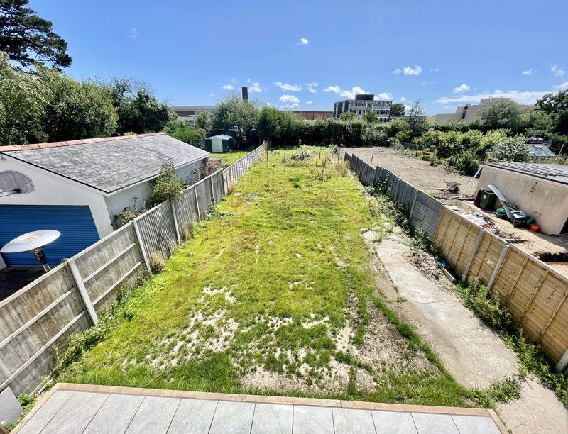 Sopers Lane, Poole BH17 4 bed detached bungalow for sale £500,000