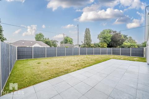 4 bedroom detached bungalow for sale, Ferndown BH22