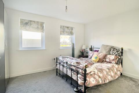 46 Shackleton Drive, Dartford, DA1 5UH