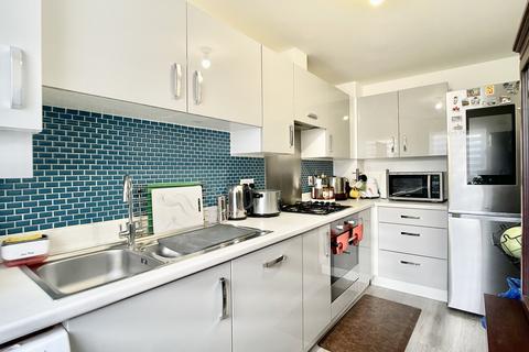 46 Shackleton Drive, Dartford, DA1 5UH