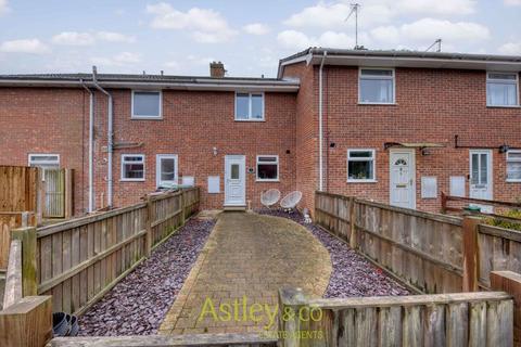 2 bedroom terraced house for sale - Dovedales, Sprowston, Norwich