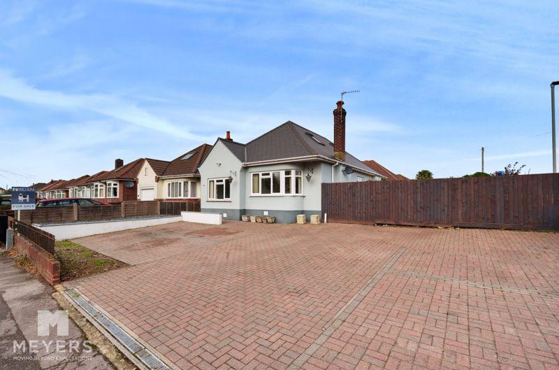 Herbert Avenue, Poole BH12 4 bed bungalow for sale £425,000