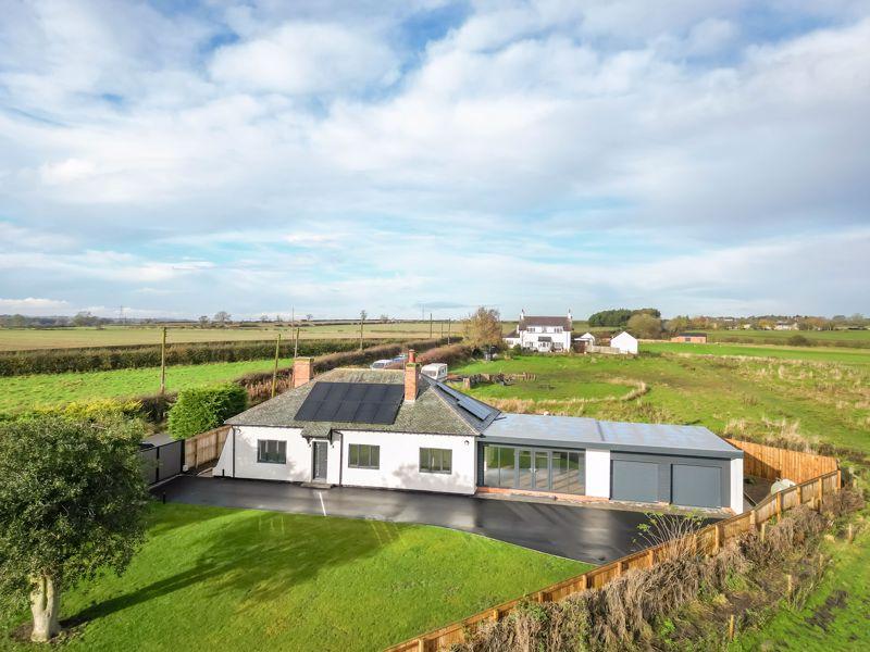 Bridge End House, Berwick Hill, Ponteland, Northumberland 3 bed
