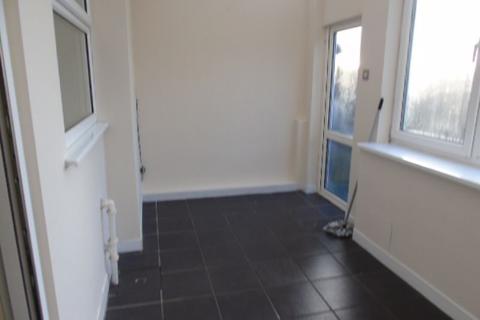 3 bedroom terraced house to rent - Orchard Close, Hartshill