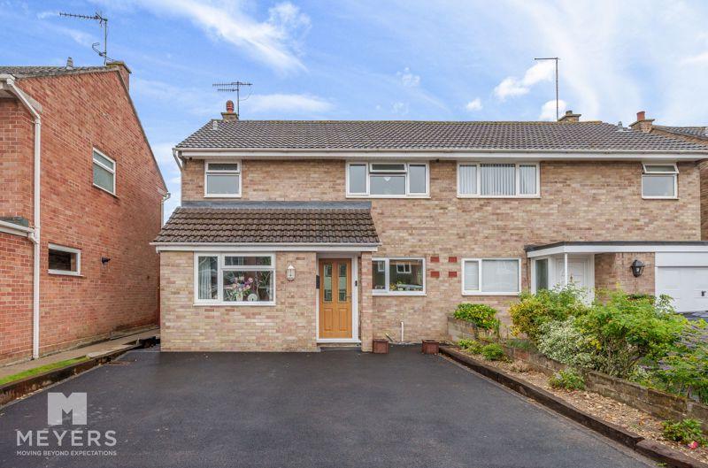 Bailey Crescent, Poole BH15 4 bed semidetached house for sale £365,000