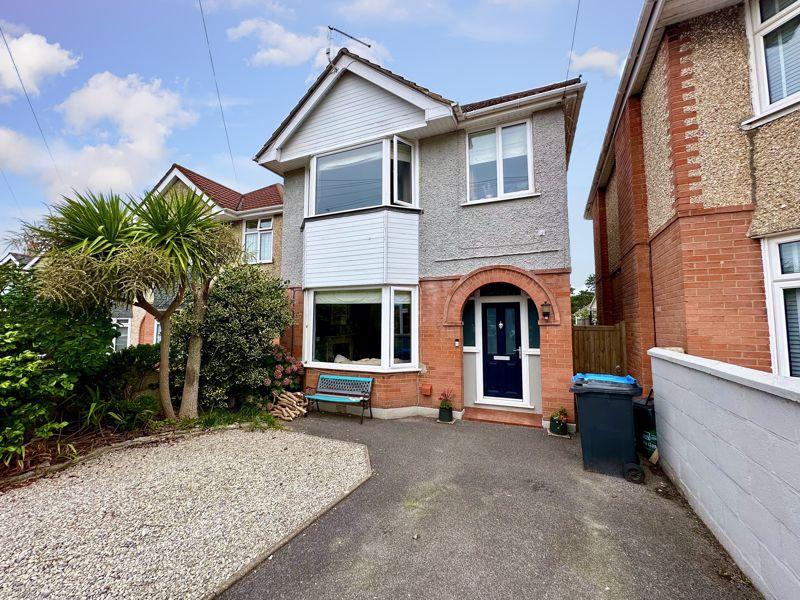 Sheringham Road, Poole BH12 3 bed detached house for sale £425,000