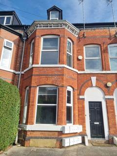 1 bedroom in a house share to rent - Brentwood, Salford