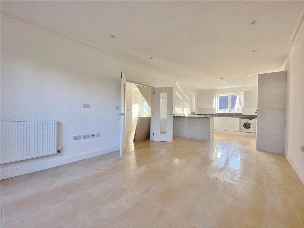 Reception/Kitchen