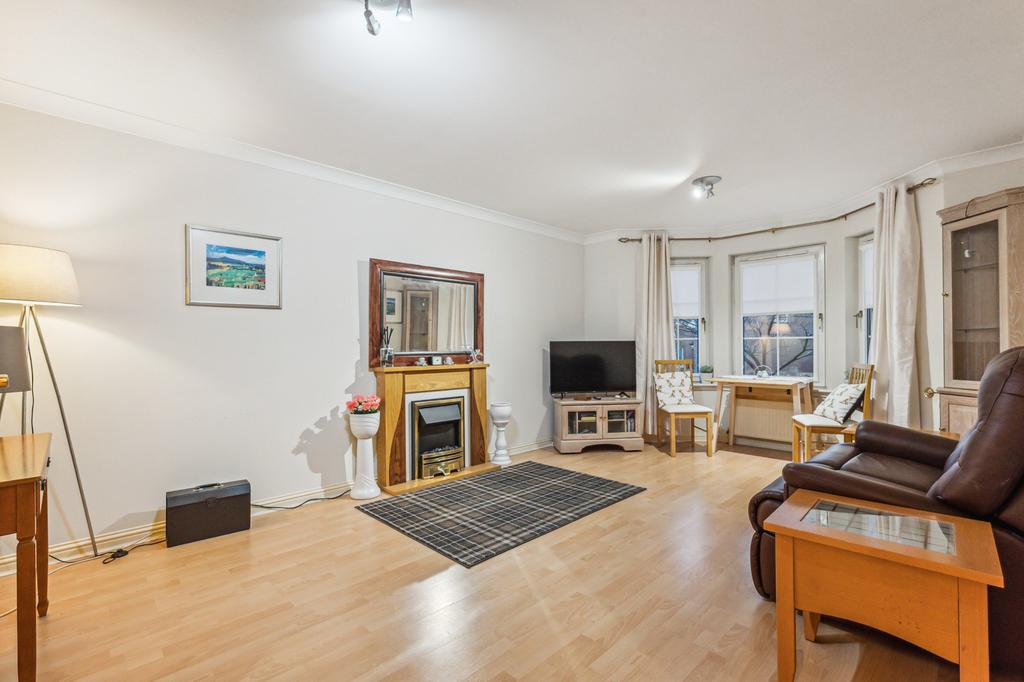Branklyn Court, Flat 0/2, Academy Park, Glasgow, G13 1GL 2 bed flat for