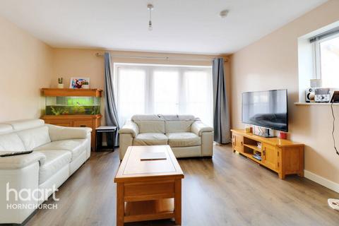 Flat 1, Barwell House, 5 Gladiator Way, Hornchurch, RM12 6EW