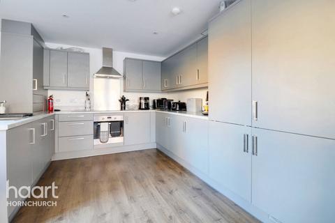 Flat 1, Barwell House, 5 Gladiator Way, Hornchurch, RM12 6EW