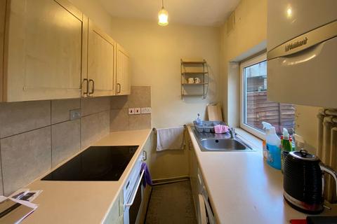 187 Trevelyan Road, London, SW17 9LP