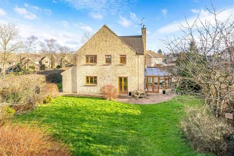 4 bedroom detached house for sale, Elm Farm Close, Upper Minety