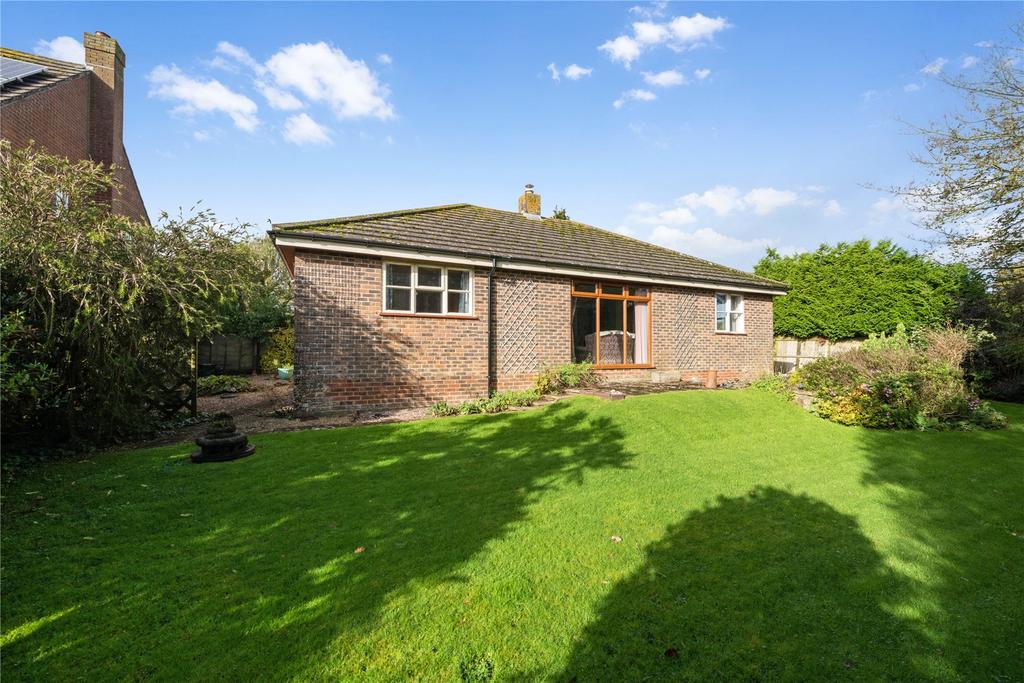 Dewlish, Nr Dorchester, Dorset 3 bed detached house for sale £395,000