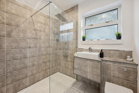 16 Braeside, Sauchie, Alloa, FK10 3DR