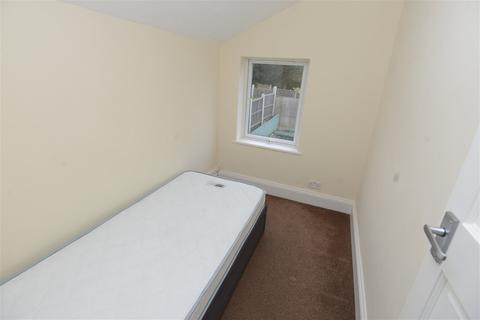 17 Dell Road, Birmingham, B30 2JB