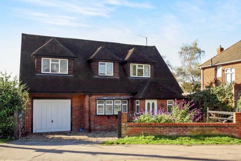 4 bedroom detached house for sale, Silverdale Road, Earley