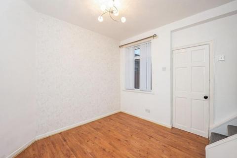 2 bedroom terraced house to rent, Ellen Gardens, St. Helens, WA9