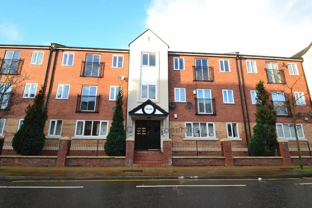 Stretford Rd, Hulme., Manchester. M15 5TP 3 bed apartment for sale £