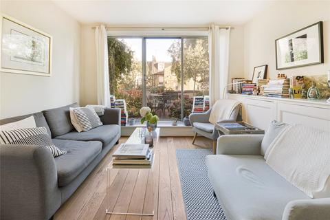 2 bedroom apartment to rent, Albert Bridge Road, London, SW11