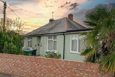 2 bedroom detached bungalow for sale, Lansdowne Road, Littlehampton, West Sussex
