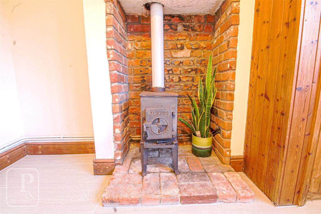 Feature Fireplace