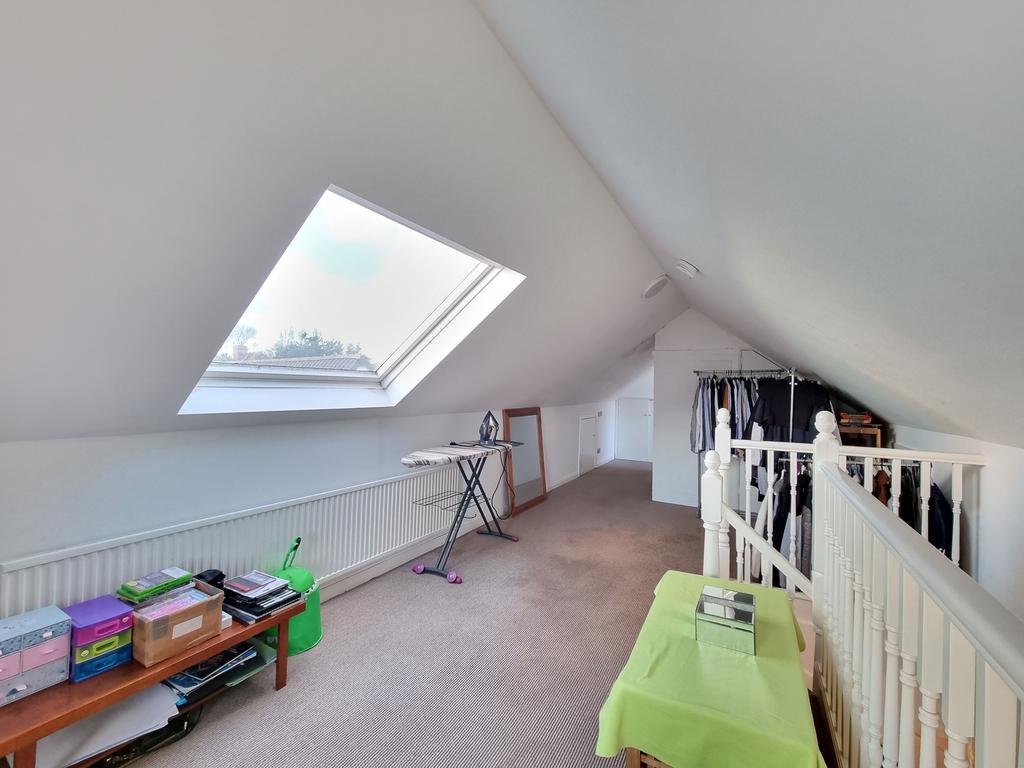 Bedroom4