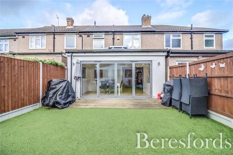 3 Firham Park Avenue, Romford, RM3 0SJ