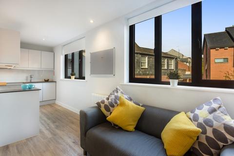Studio to rent - Premium Apartments - The LEAT