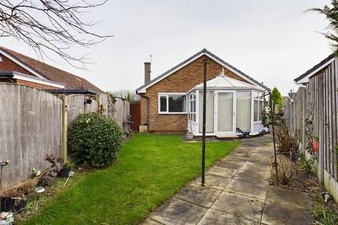 1 bedroom detached bungalow for sale, Amberley Rise, Skellow